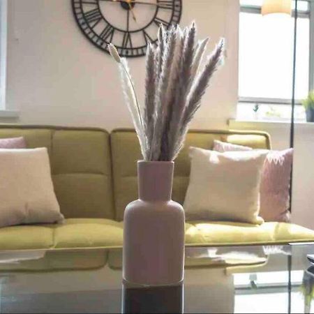 Exquisite Luxury Retreat Apartment Southampton Ngoại thất bức ảnh